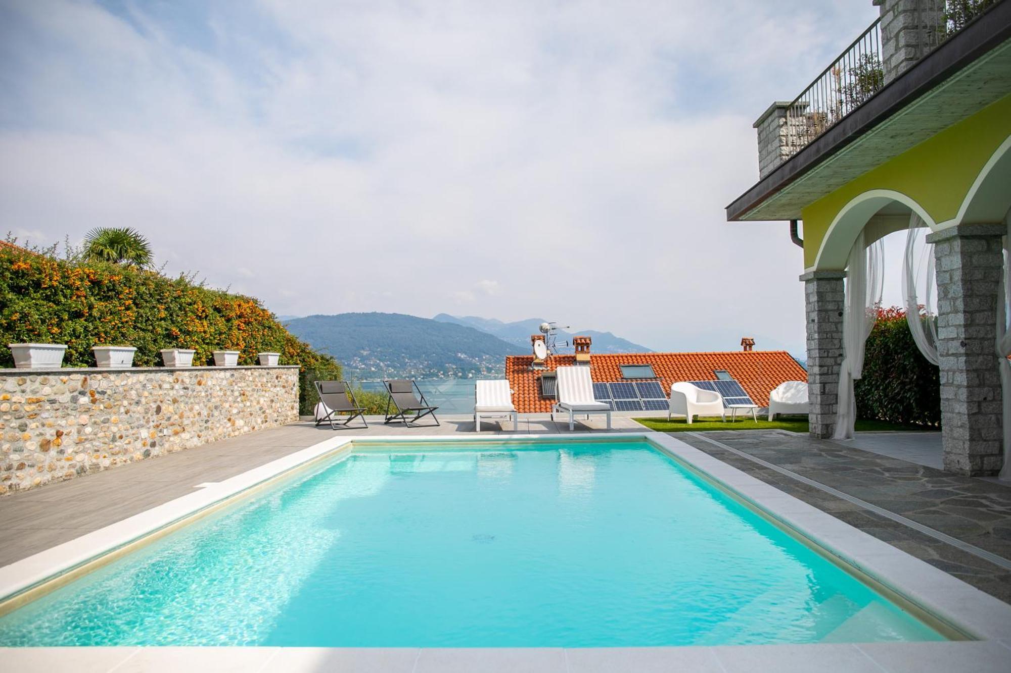 Relax House Baveno Lägenhet Exteriör bild